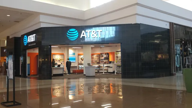 Westwood Jackson Mall