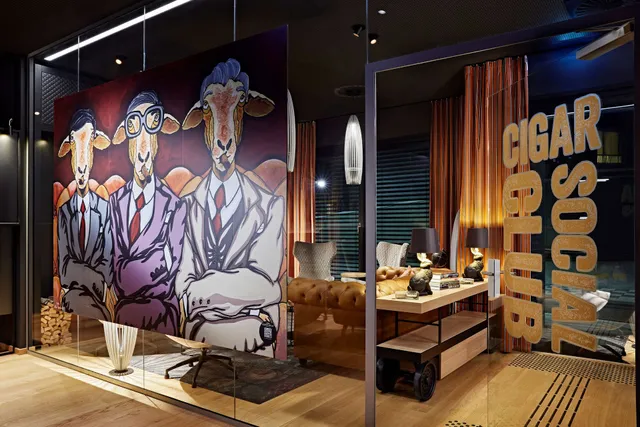 Me and All Hotel Dusseldorf Oberkassel, by Hyatt