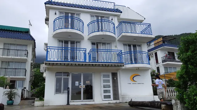 The Cove Hostel - Tong Fuk Dolphin