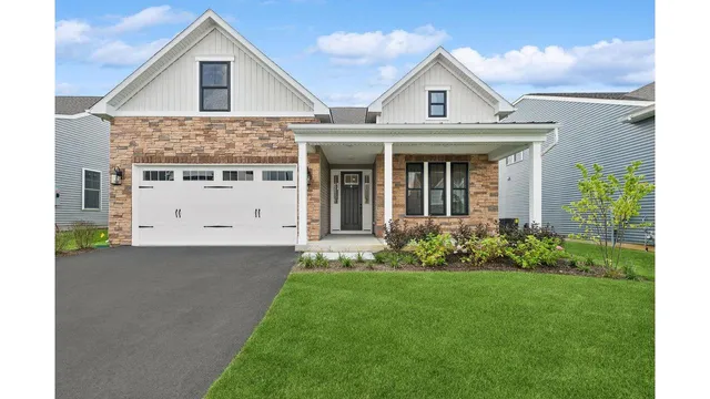 K. Hovnanian's Four Seasons at Manalapan Crossing