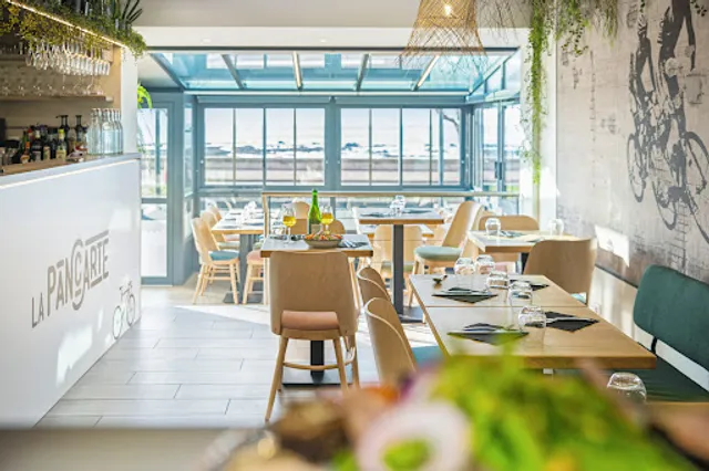 La Pancarte - Crêperie face à la mer