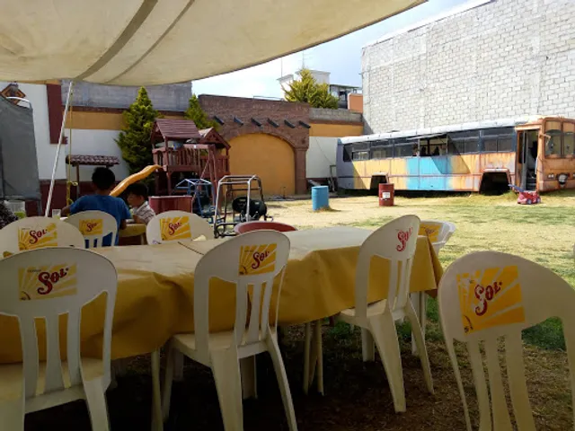 HARTMAN ASADERO JARDÍN