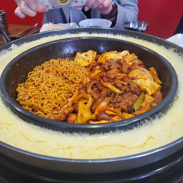 유가네닭갈비부산외대점