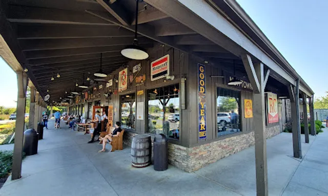 Cracker Barrel Old Country Store