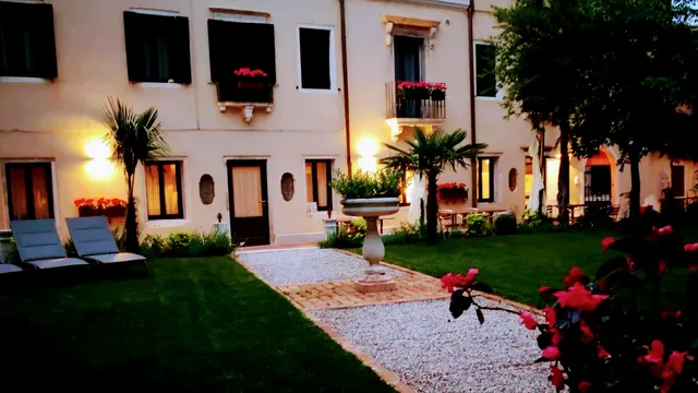 Cinqueteste Luxury Home