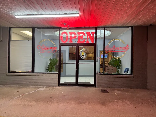 Pho Bun Me ( PHO & BANH MI)