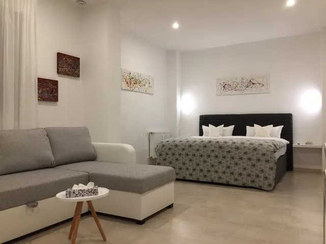 Apt Frankfurt Airport