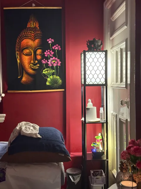 Ruenthai Massage
