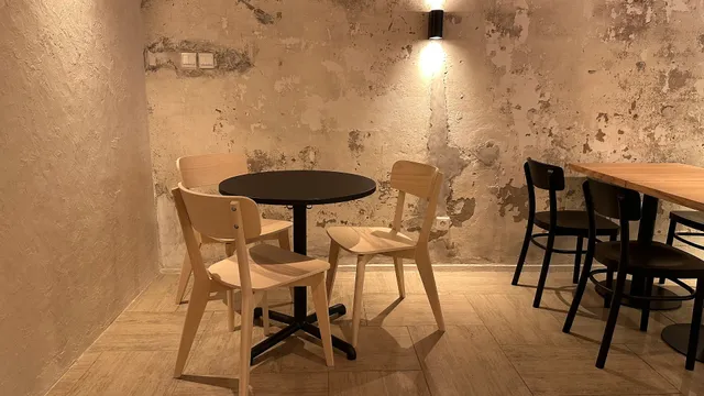 OTTO Pizza Napoletana