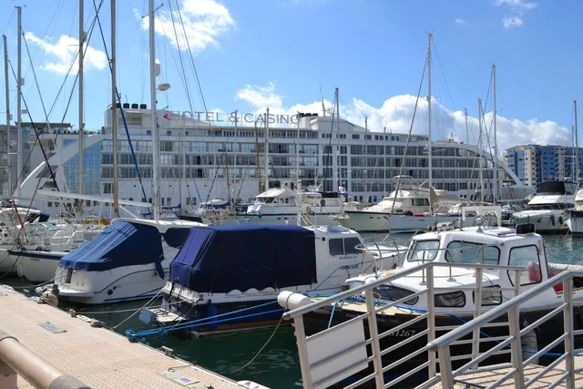 Marina Bay, Gibraltar