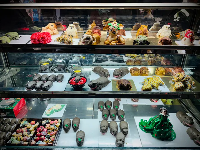 ร้านเวทย์มนต์ กูร์เมต์ คาเฟ่ & เรสเตอรองต์- VETMON GOURMET CAFE & RESTAURANT