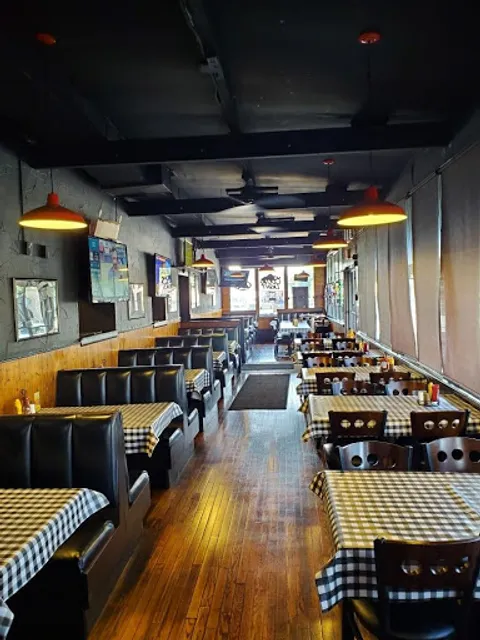 Salvatore's Old Fashioned Pizzeria