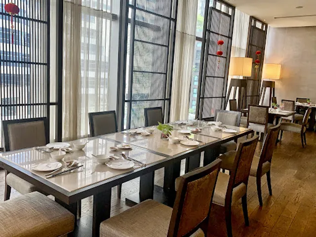 China Table Restaurant at Radisson Blu Plaza Bangkok