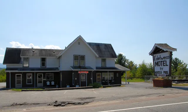 Edelweiss Motel