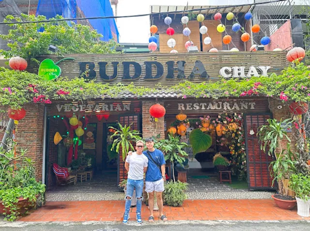 Buddha Chay Phi Nhung