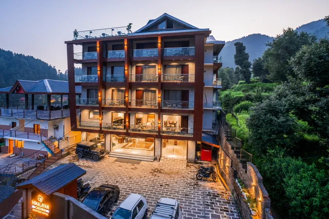 Alt life Luxe | Himalayan Crown - Dharamkot (Mcleodganj)