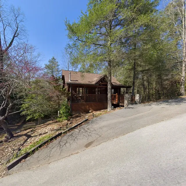 Hemlock Hideaway Cabin