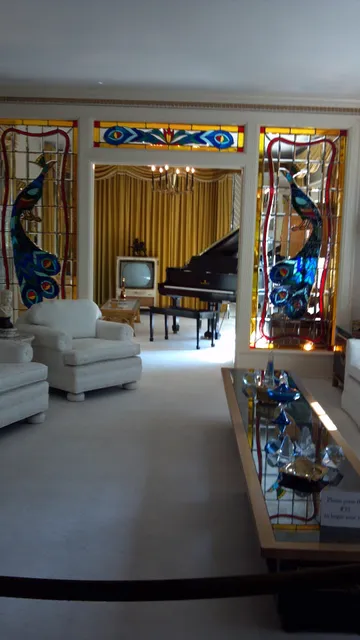 Royal Furniture Warehouse