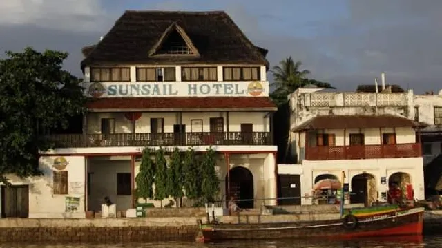 Lamu Sunsail Hotel & Restaurant