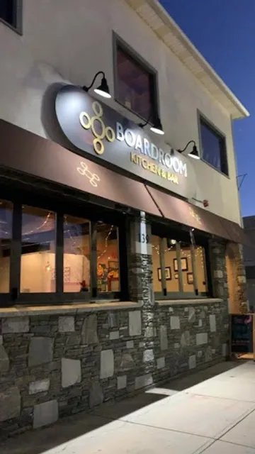 Boardroom Kitchen and Bar