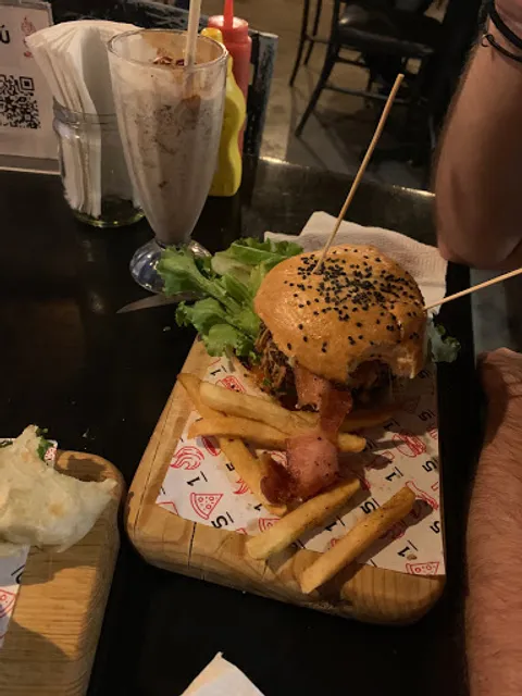 Chandrany Café Restaurante Bistro