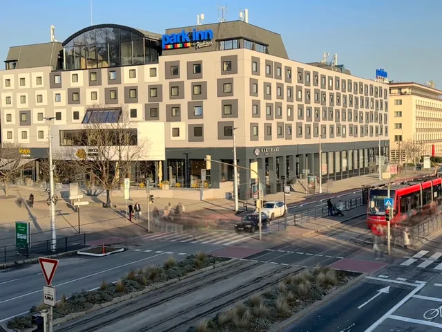 Park Inn by Radisson Danube Bratislava