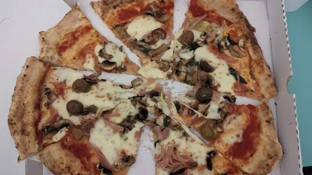 Pizzeria Tasso Sas Di Aquino Pasquale