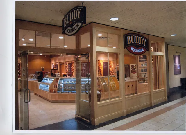 Buddy Squirrel Chocolate, Nuts & Popcorn