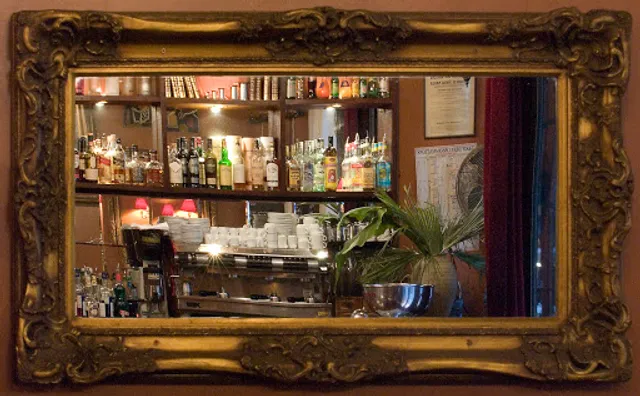 La Baraque - Bar - Restaurant - Discothèque