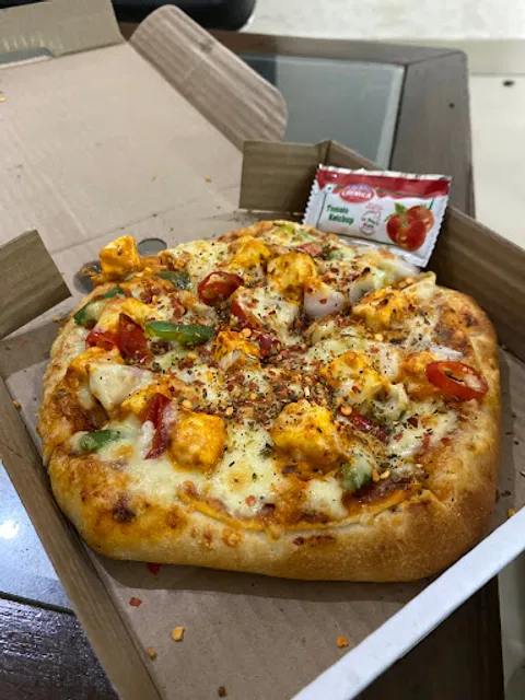 La Pino'z Pizza Sector-32 ,Chandigarh