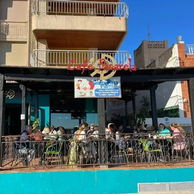 Café Pasarela.