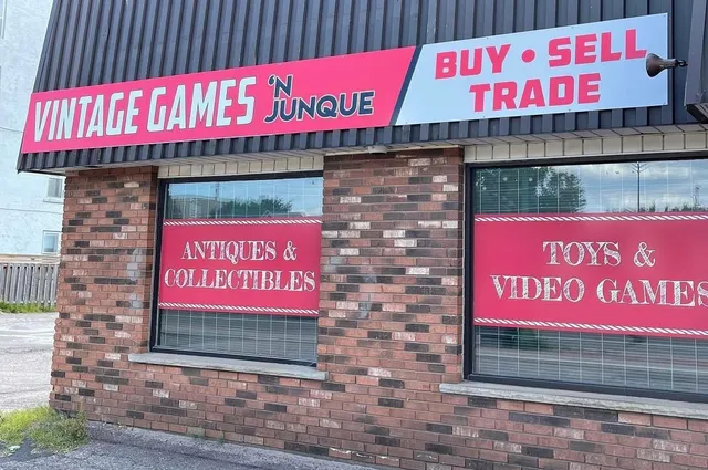Vintage Games 'n Junque