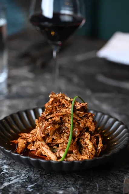 Aves Thai & Asian Fusion restaurant