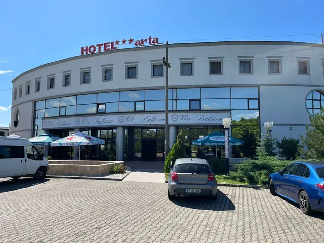 Arta Hotel