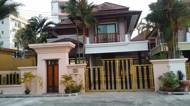 Aroonpat Patong Phuket