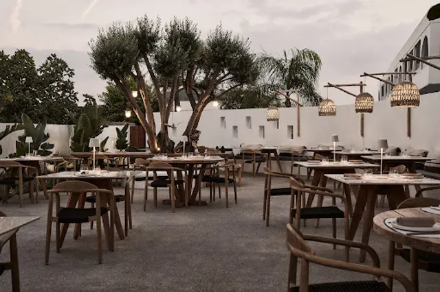 Esan Cuisine & Cocktails