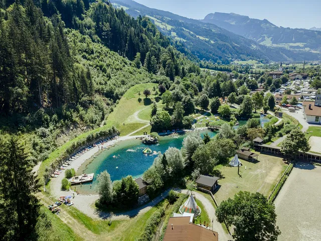 Aufenfeld - Erlebnis Resort Zillertal | Camping Apartments Erlebnis Park