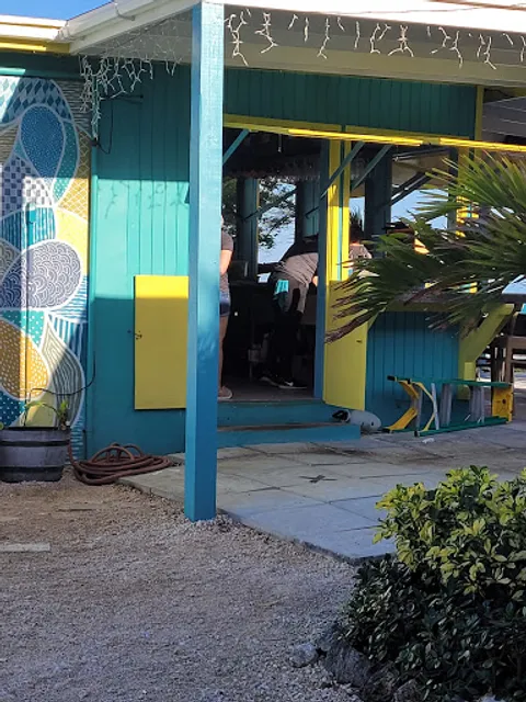 Sandbar Beach Bar and Grill