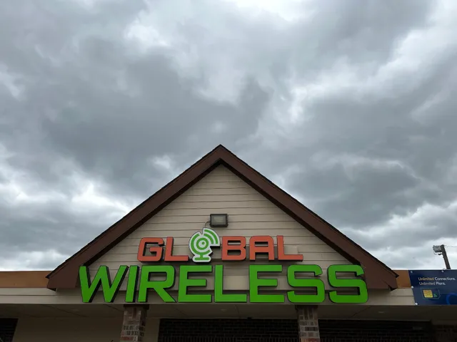 Global Wireless And Electronics Wholesale And Retail