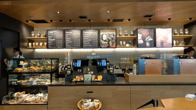 Starbucks Coffee - Narita Airport Terminal 2