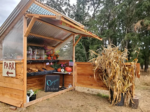 Scenic Organics Farmstand