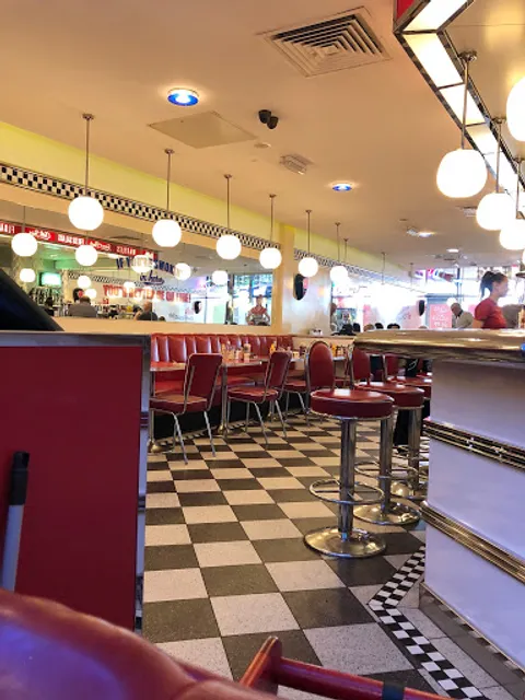 Ed's Easy Diner