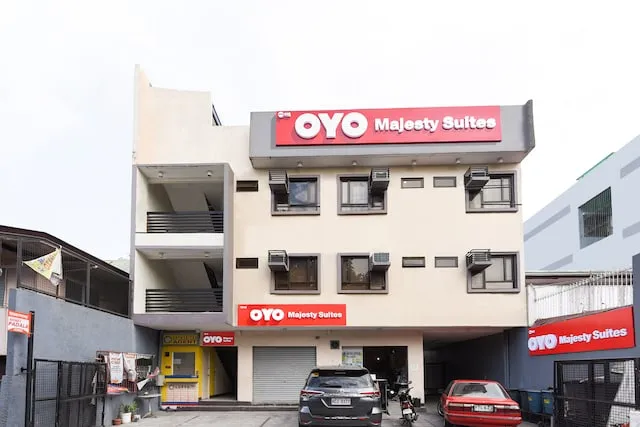 OYO 112 Majesty Suites