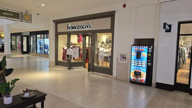 francesca's