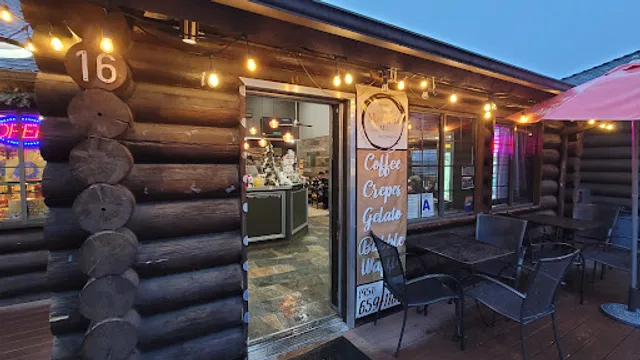 Mamma Mia Crepes and Desserts