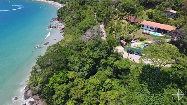 Pousada Mirante do Pirata - Vista para o Mar em Ubatuba