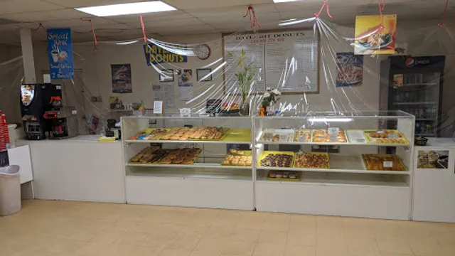 Daylight Donuts