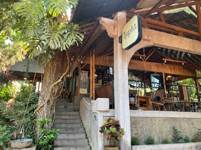 Tjipto Coffee & Roastery