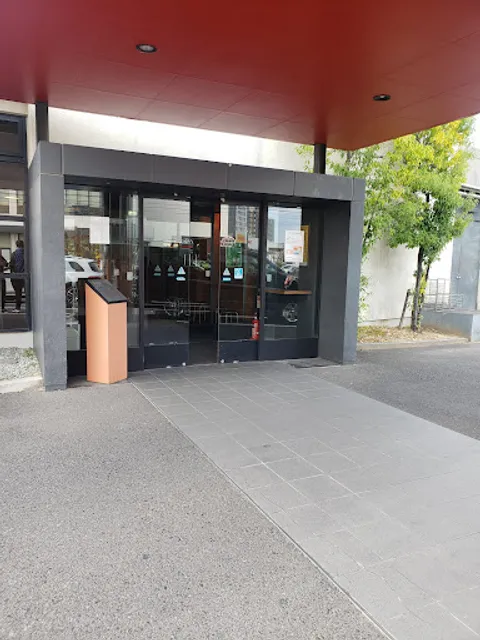 place image