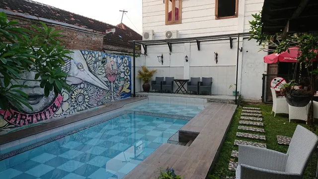 Arjuna Homestay & Garden Resto